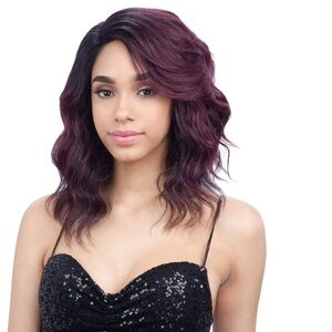 🔥Color: OH2730613 🔥FreeTress Equal Invisible "L" Part Wig - CHASTY - NWT
